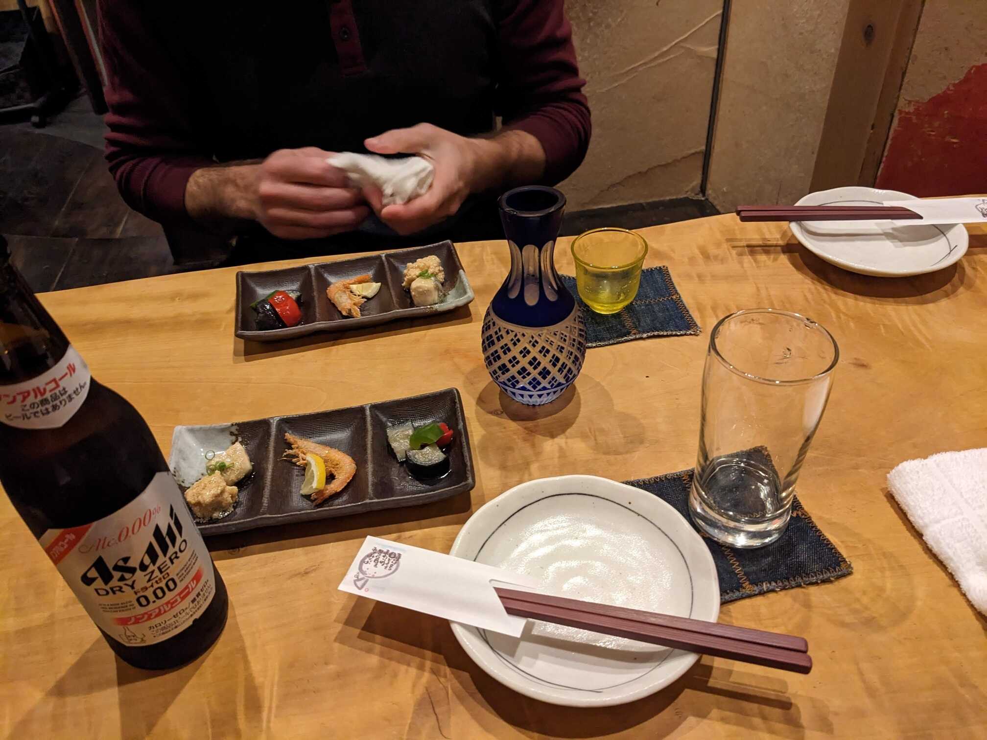 Drinks and apps at Ikiya