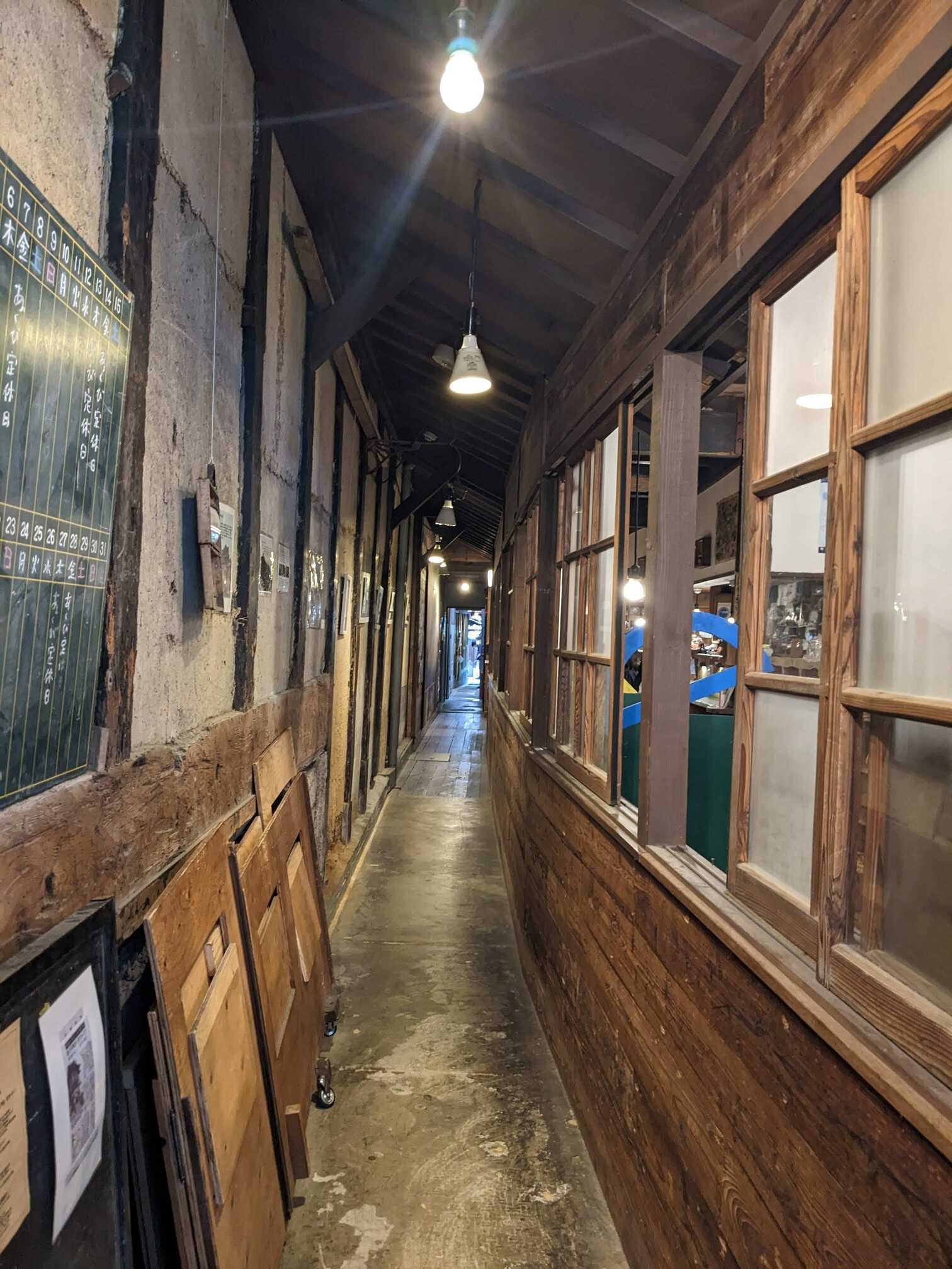 We love a good alley